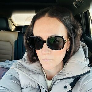 Meet your Posher, Brooke